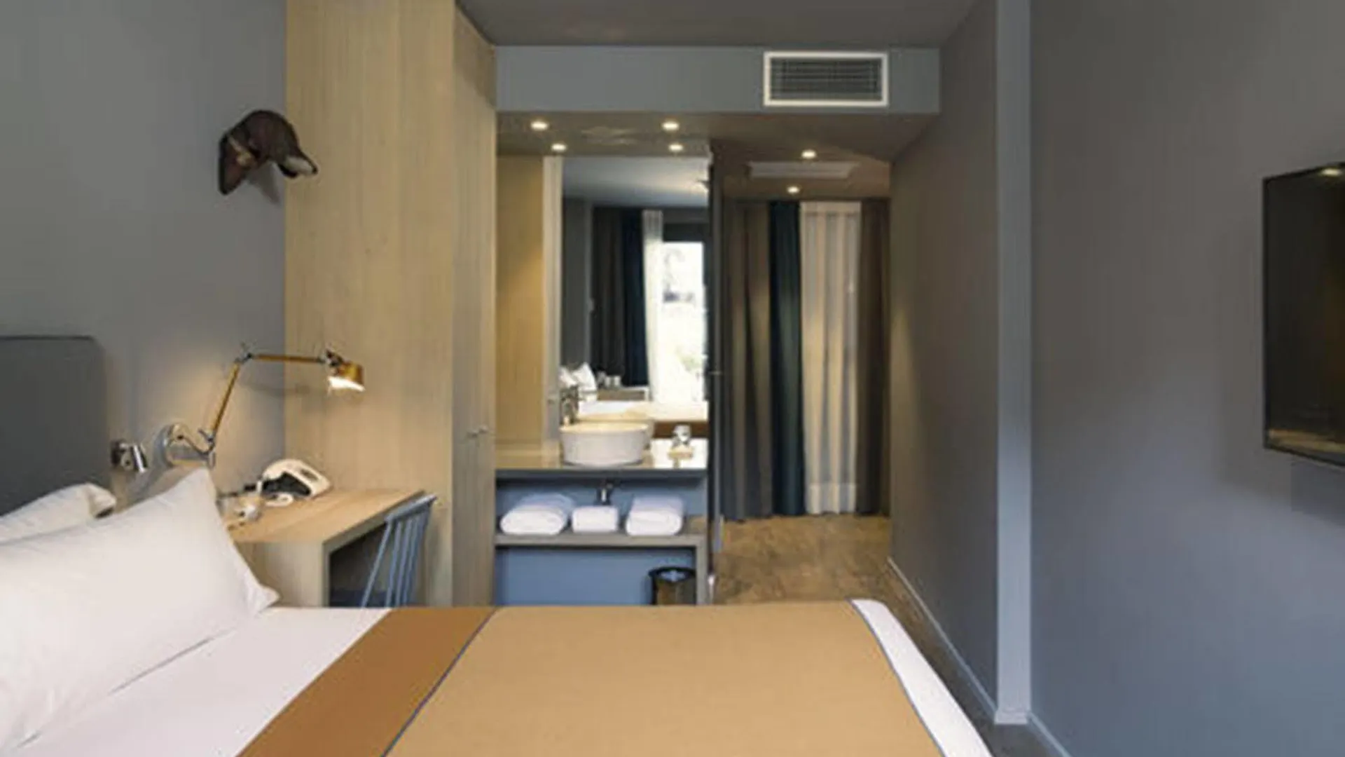 ברצלונה Yurbban Trafalgar Hotel