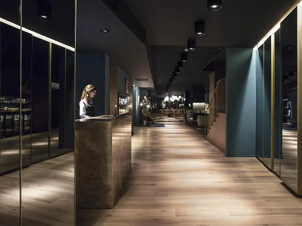 Yurbban Trafalgar Hotel Barcelona Spain