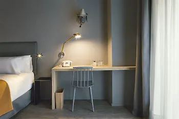 Yurbban Trafalgar Hotel Barcelona
