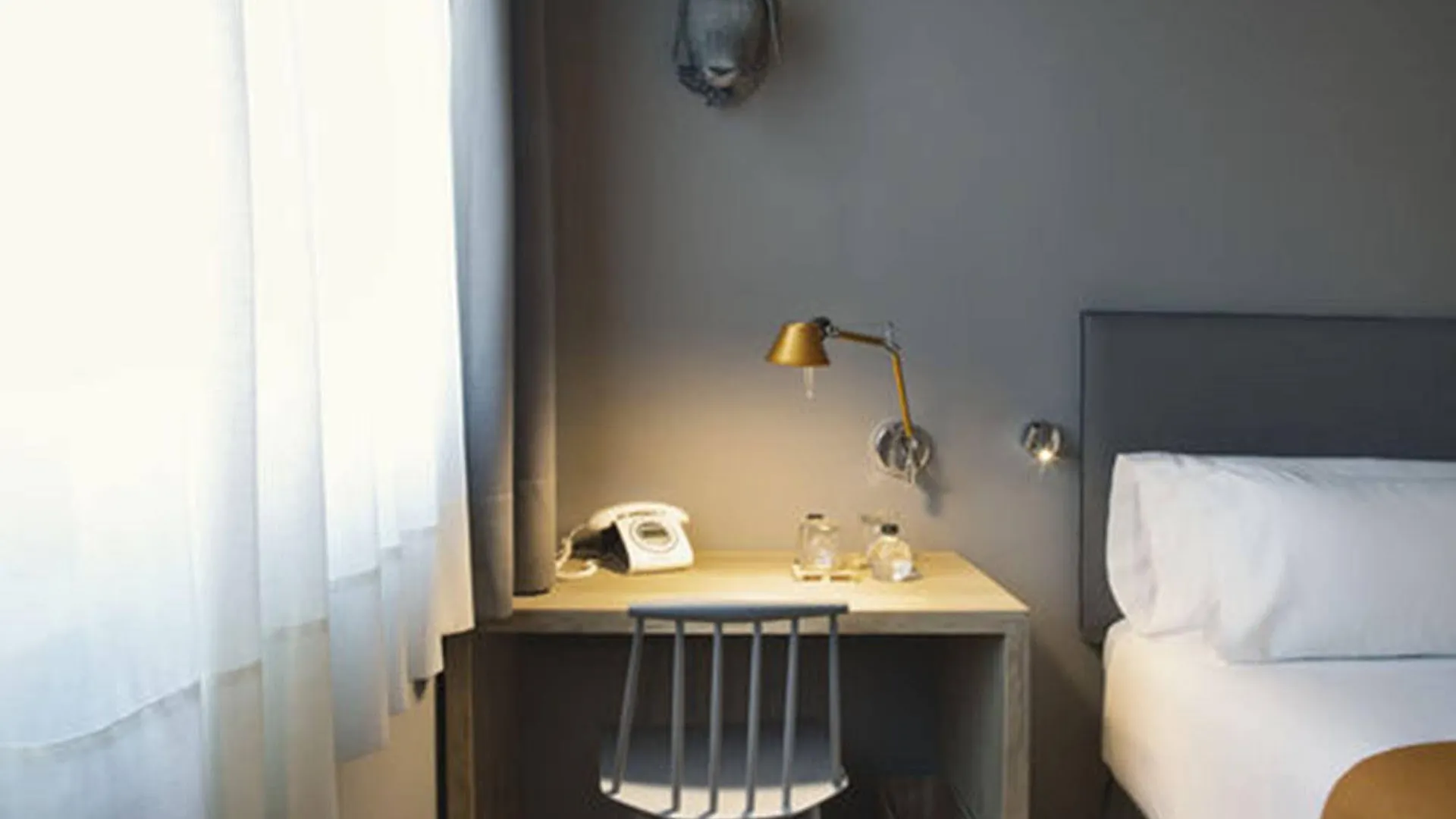 Yurbban Trafalgar Hotel Barcelona 3*,  Spain