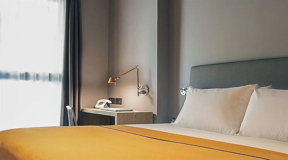 Yurbban Trafalgar Hotel Barcelona 3*,